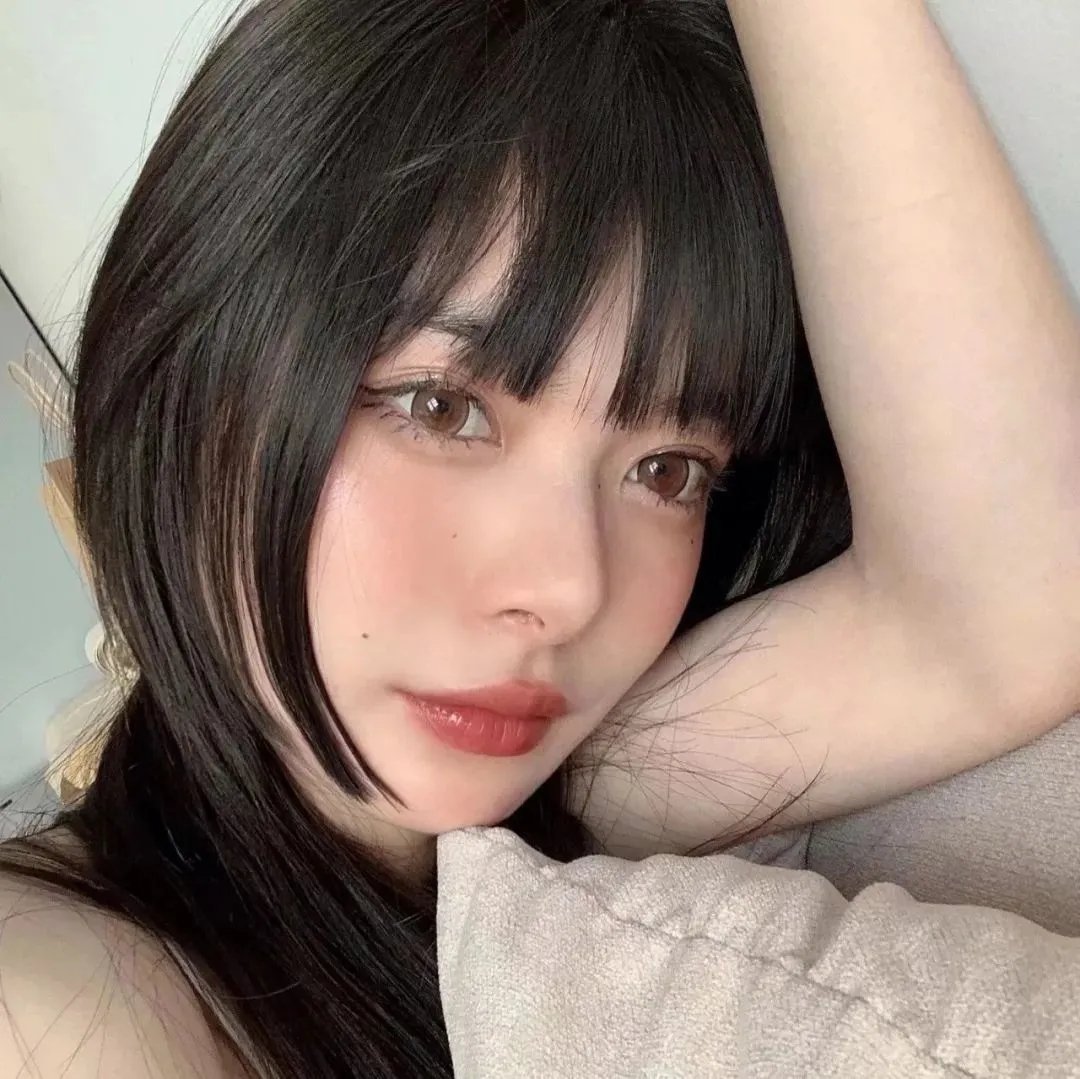 致允熙 海报