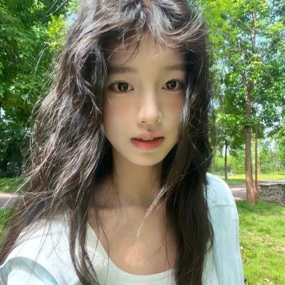 花花别墅 海报