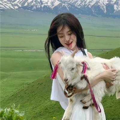 快藏起来!玛琪娜同学 海报
